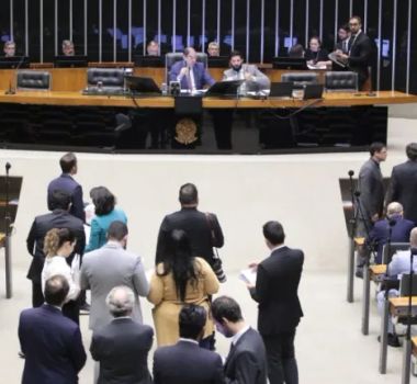 Imagem - Congresso aprova tirar até R$ 3 bi em gastos com Defesa do limite da meta fiscal em 2025