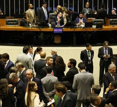 Imagem - Câmara aprova ampliação gradual da licença-paternidade