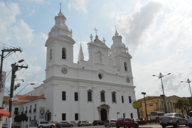 As delegações incluem o Secretário de Estado do Vaticano, cardeal Pietro Parolin, que chega a Belém na quarta-feira (5).