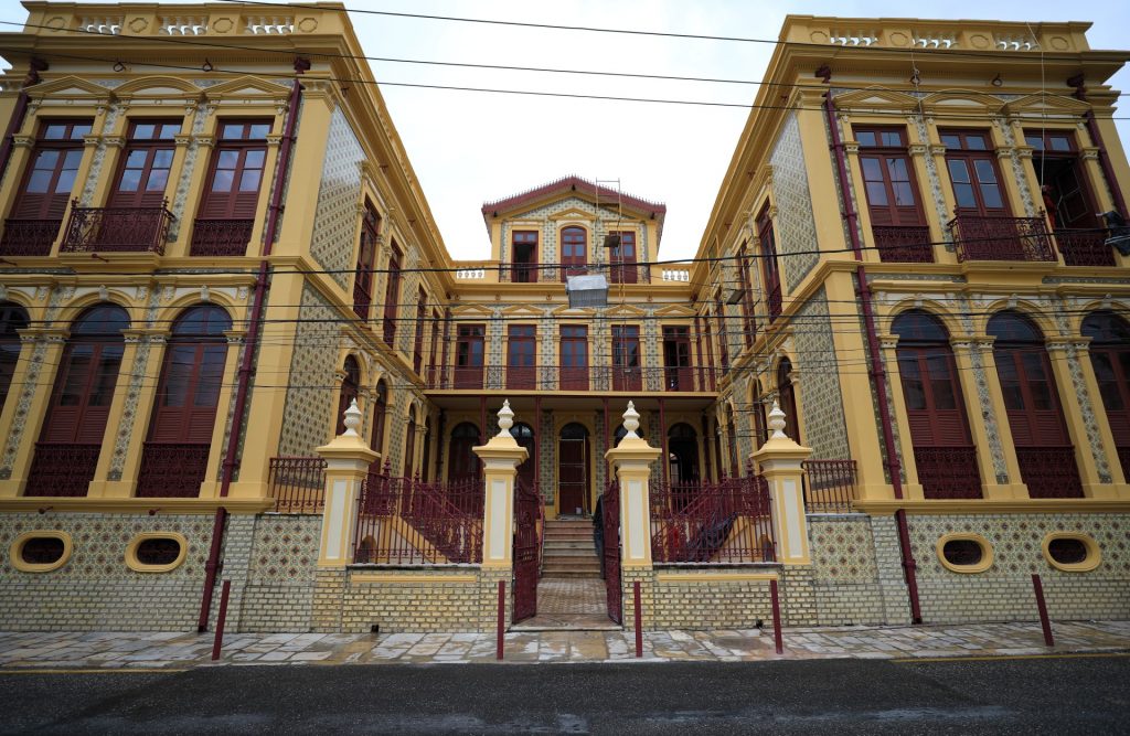 Palacete Pinho renasce como hub de inovação sustentável e economia verde da Amazônia.