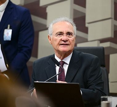 Imagem - Senado adia para esta quarta-feira votação da isenção do Imposto de Renda