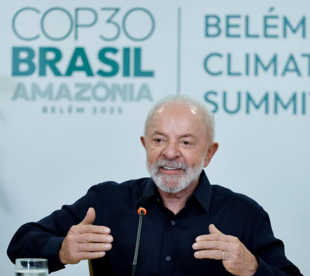 (Luiz Inácio Lula da Silva, presidente do Brasil)