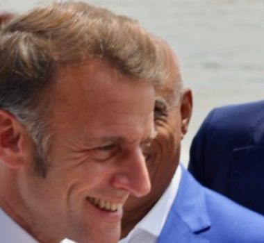 Imagem - Em Belém, Macron tem conversa com Cacique Raoni por videoconferência