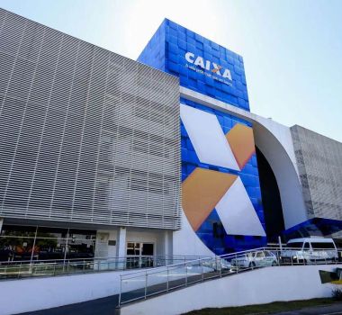 Imagem - Caixa abre concurso com salários de até R$ 14,9 mil para profissionais de nível superior
