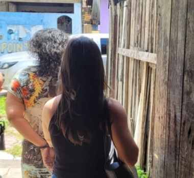 Imagem - Integrante de organização criminosa é presa por extorsão a moradores em Belém