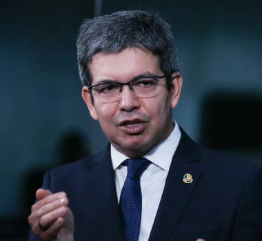 Imagem - Governo quer integrar polícias e penas duras contra facções