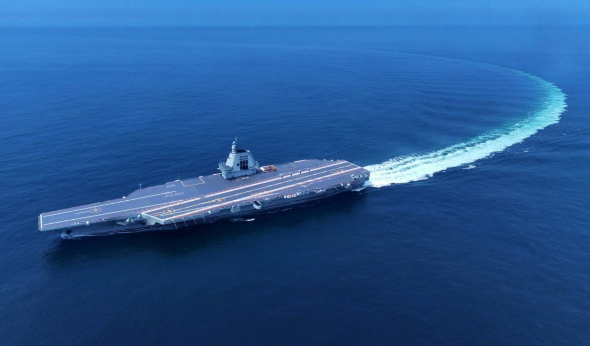 (Maior porta-aviões da China: o Fujian)