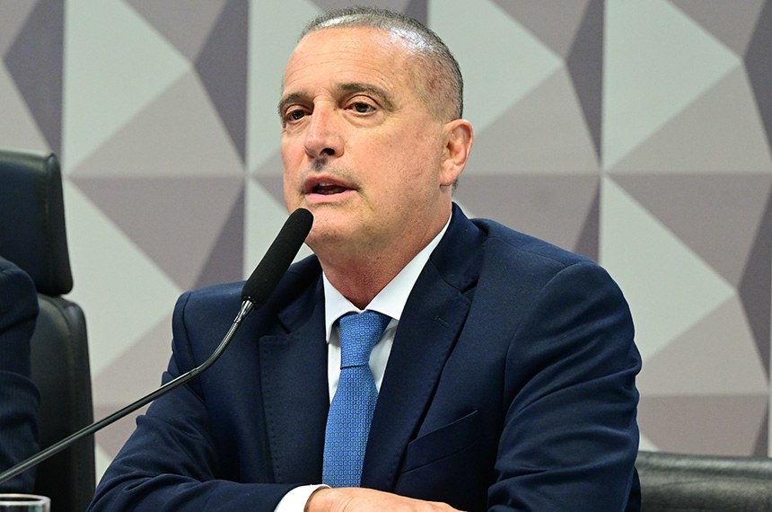 Imagem - Problemas com descontos eram recorrentes, diz ministro de Bolsonaro