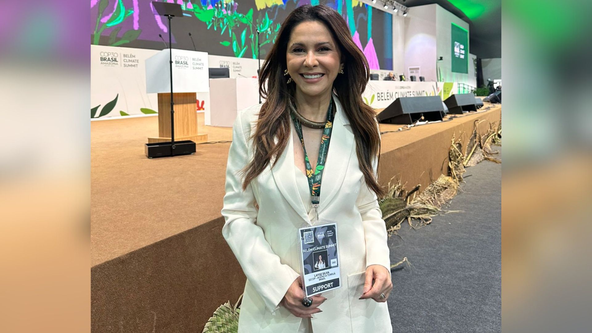 Imagem - Jornalista paraense Layse Santos abre a Cúpula dos Líderes da COP30 em Belém e destaca protagonismo da Amazônia na comunicação global