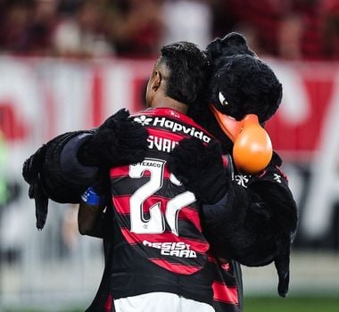 Imagem - Flamengo vence, Santos reage sem Neymar, mas drama aumenta na luta contra o rebaixamento