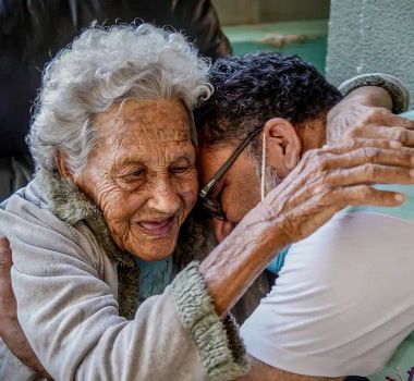 Imagem - Redação do Enem 2025 aborda as perspectivas para o envelhecimento
