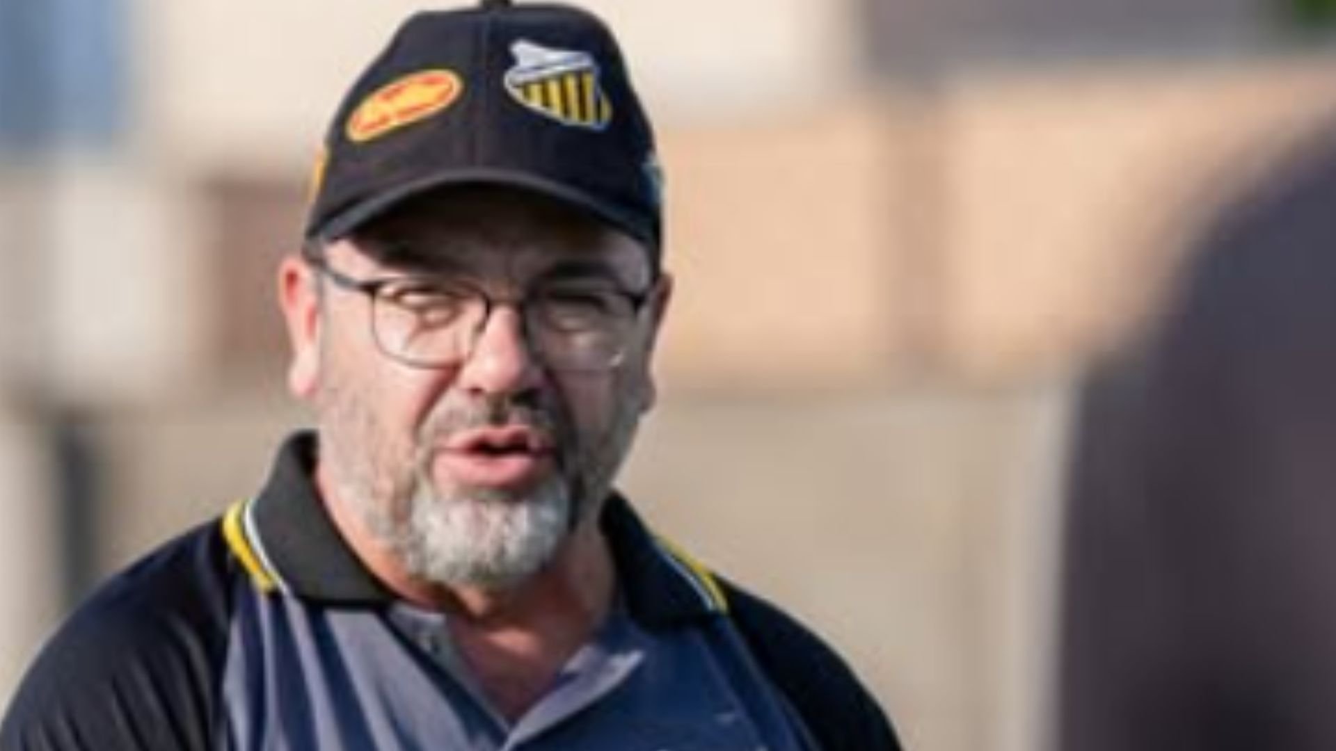 Treinador faz declarações polêmicas após empate contra o Remo