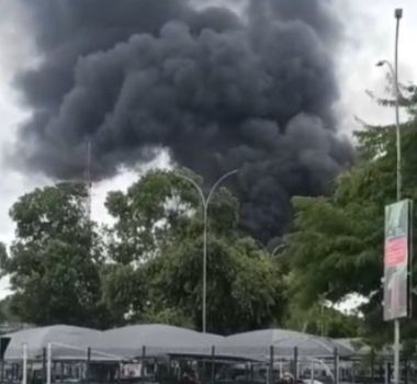 Imagem - Vídeo: incêndio próximo ao aeroporto assusta pessoas em Belém