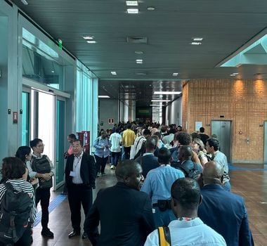 Imagem - Vídeo: fila enorme é registrada em restaurante que vende comida acessível durante a COP30 em Belém