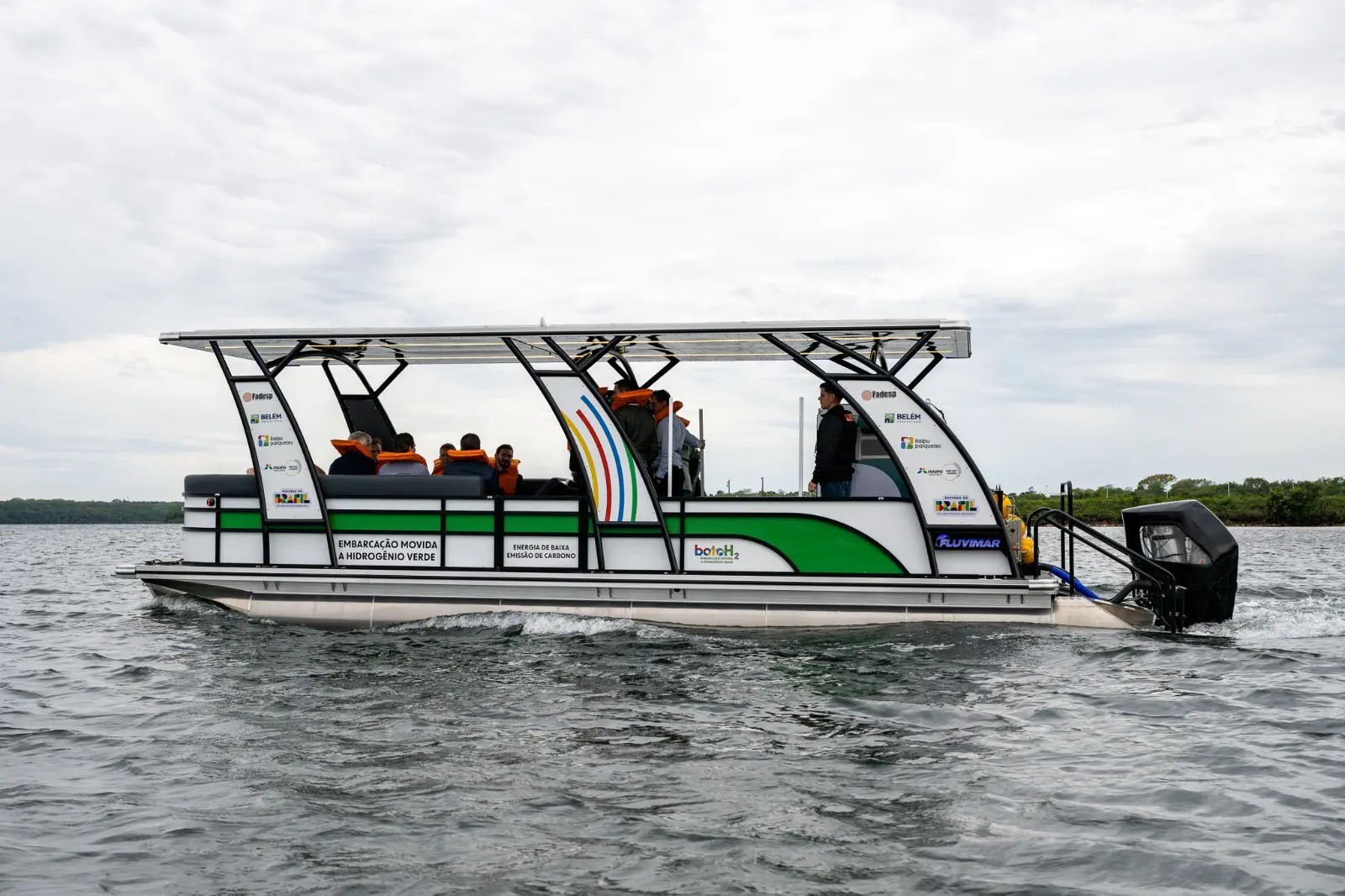 Primeira embarcação movida a hidrogênio verde do mundo.