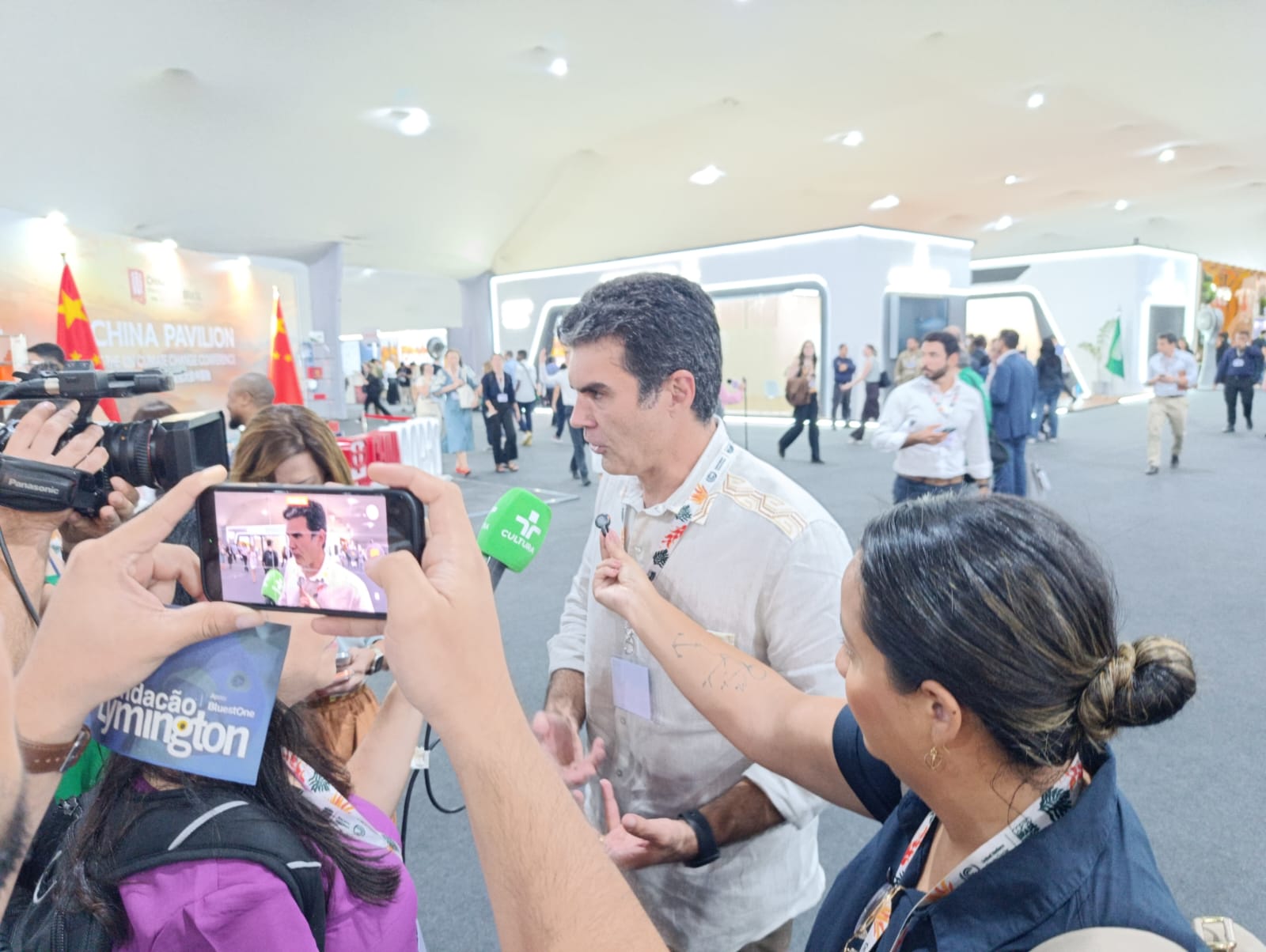 Governador Helder Barbalho na sede da COP 30
