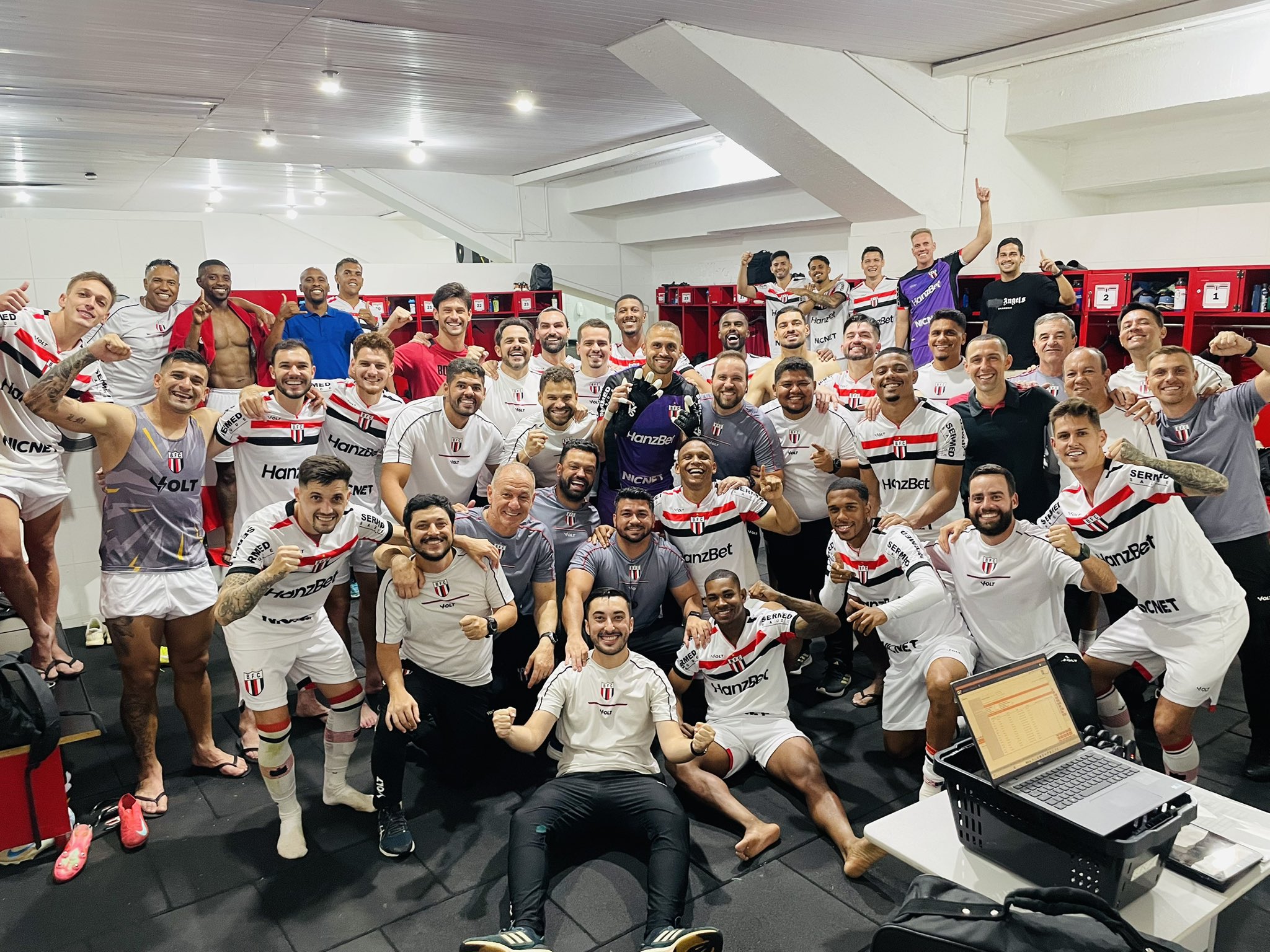 Imagem - Botafogo-SP vence o Amazonas pontos e respira na Série B