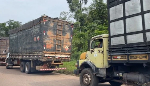 PRF apreende mais de 400 metros cúbicos de carvão ilegal em Marabá