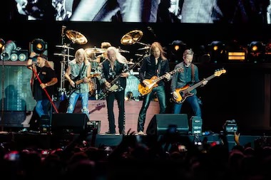 Lynyrd Skynyrd retorna ao Brasil em 2026 para apresentação no Monsters of Rock.
