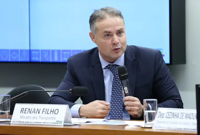 Renan Filho, Ministro dos Transportes -