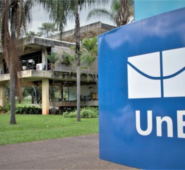 Imagem - Discussão em banheiro da UnB termina em prisão de estudante por injúria homofóbica