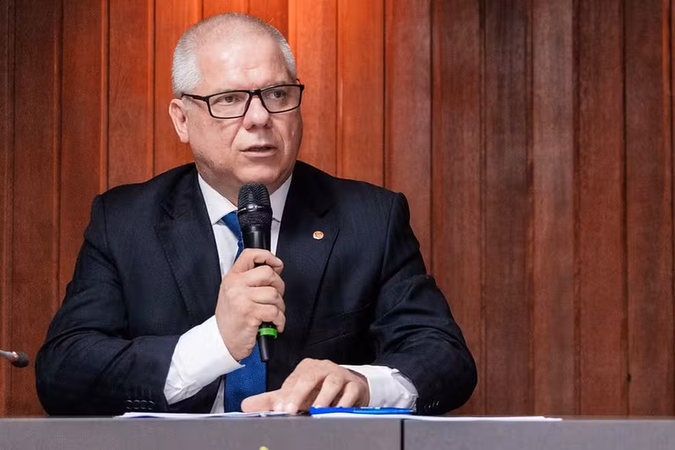 Imagem - Ex-presidente do INSS é preso em operação da PF