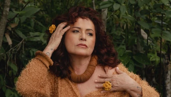 Amazônia inspira desfile-manifesto na Ilha do Combu durante a COP30