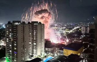 Vídeo mostra clarão e rajadas de fogos cruzando avenida em São Paulo