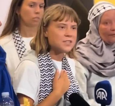 Imagem - Greta Thunberg chega a Belém para participar da maior mobilização da COP30