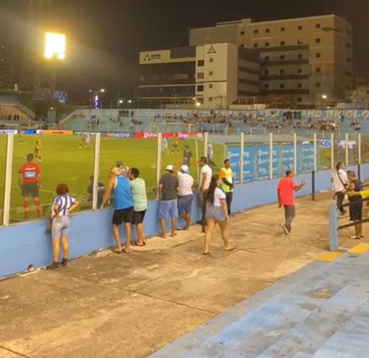 Imagem - Melancolia marca a Curuzu em noite de jogo sem valor para o Paysandu