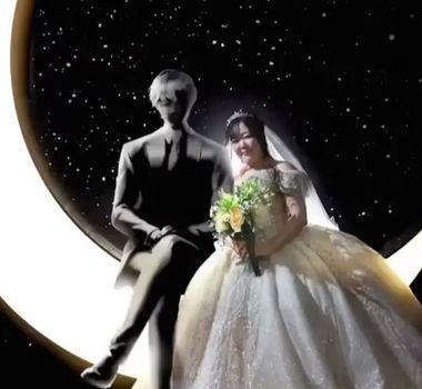 Imagem - Japonesa se casa com personagem de IA criado no ChatGPT; assista