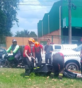 Imagem - Corpo é encontrado embaixo da ponte do rio Uriboca, em Marituba