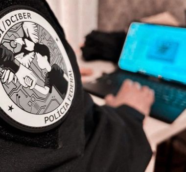 Imagem - Homem foragido e condenado a mais de 73 anos, por estupro de vulnerável, é preso pela PF