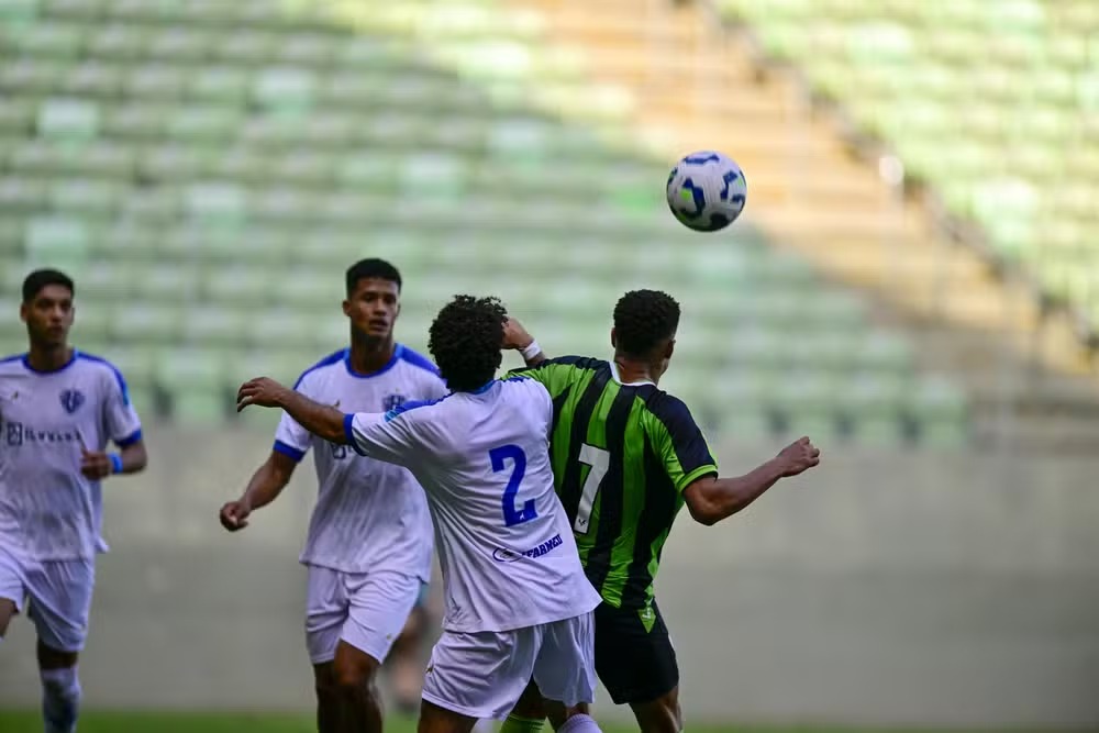 Papão e Coelho se enfrentam na Curuzu - 