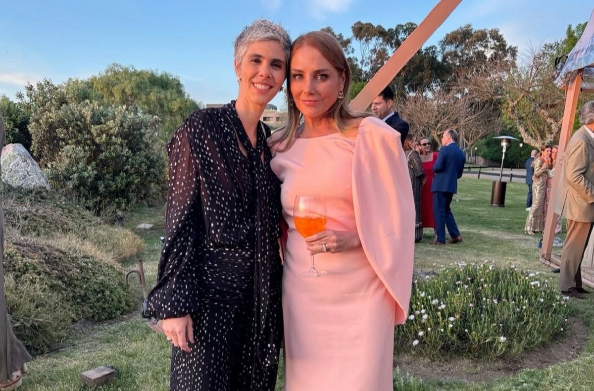 Heloísa Périssé estaria namorando Leticia Prisco há quase um ano.