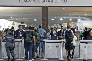 No Pacote de Belém, adaptação avança, mas combustíveis fósseis seguem como tabu na COP30