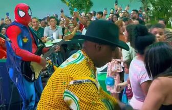 Brega paraense embala despedida da COP30 na Green Zone