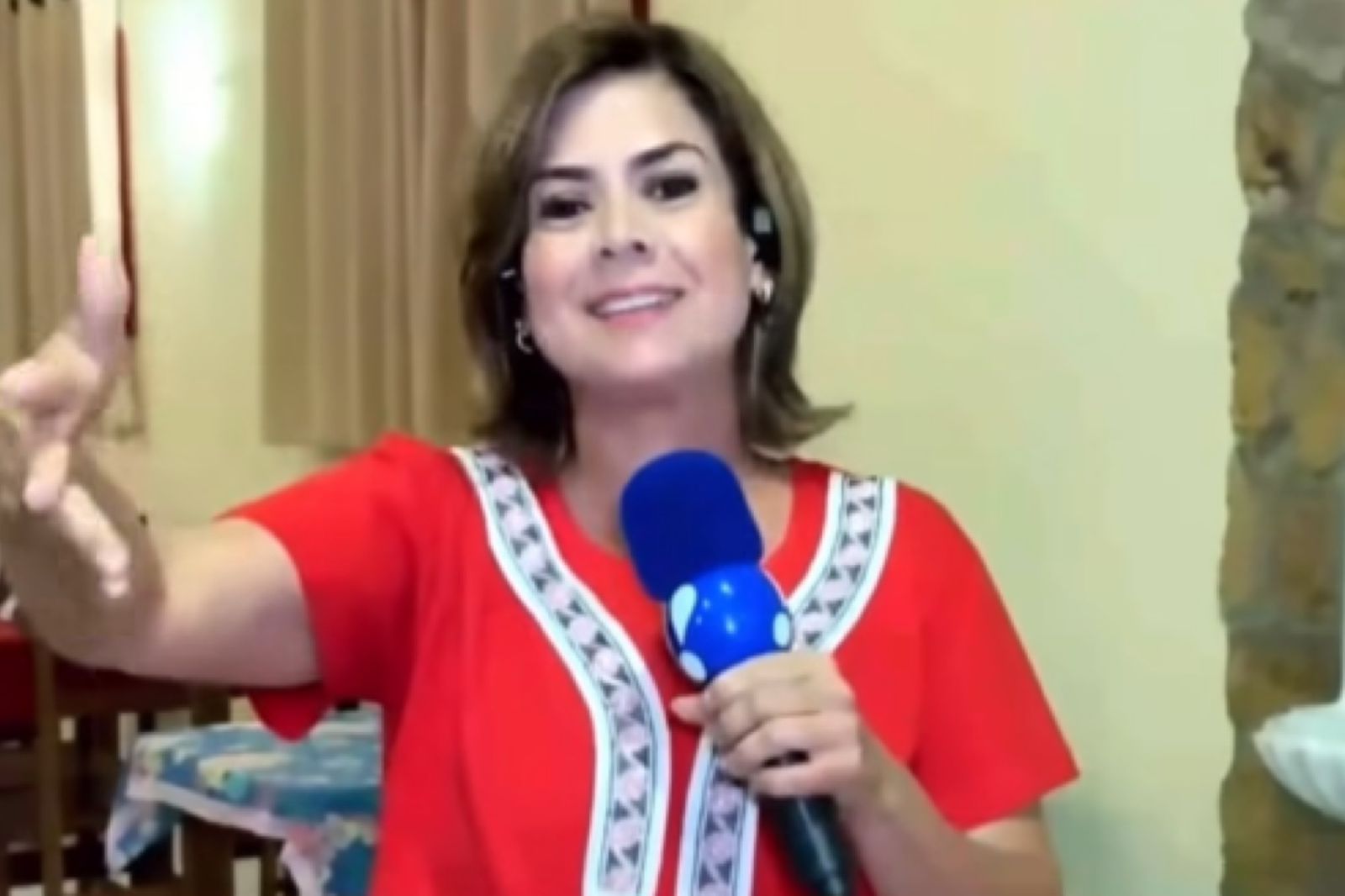 A jornalista amapaense Francy Rodrigues,