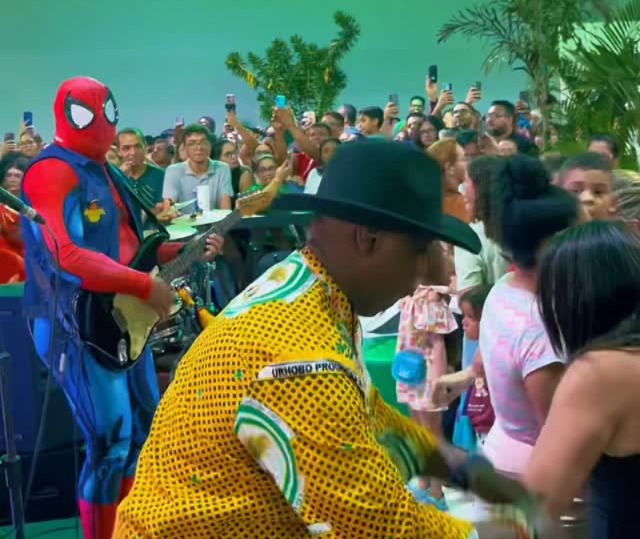 Gringos fizeram a festa -