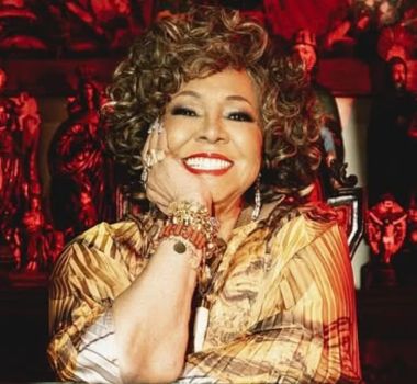 Imagem - Alcione se irrita com fãs em shopping de Lisboa durante intervalo de turnê por Portugal