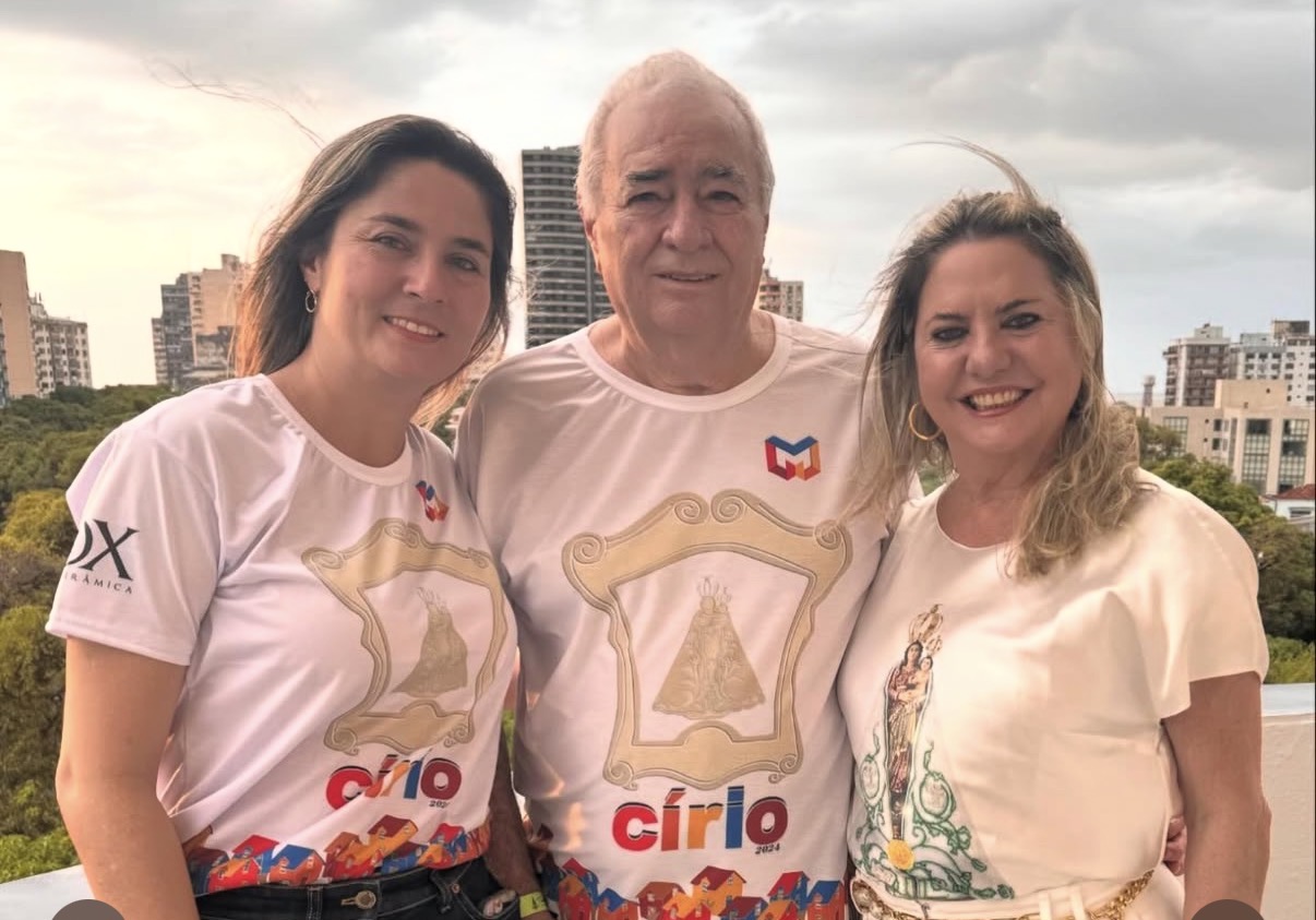 Silvana Rodrigues, com Priscila Aguilera e Mário Rodrigues, marcou os festejos de mais um ano de vida para o dia 05 de dezembro. Será na Fábrica 242. 