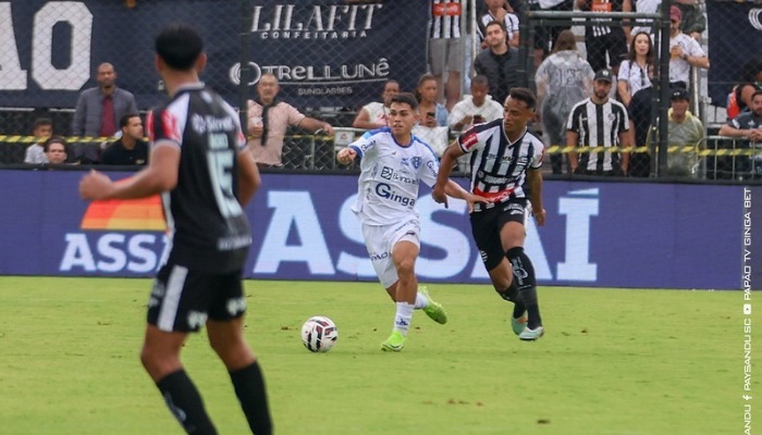 (Paysandu complica, mas Athletic vira e evita queda na rodada final)
