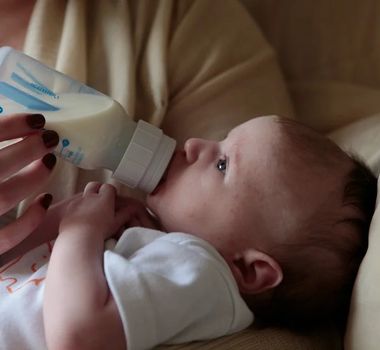 Imagem - Plano de saúde deve custear fórmula para criança alérgica a leite