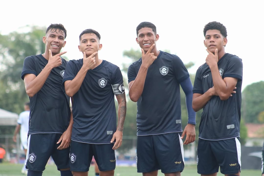 Atletas sub-20 do Leão -