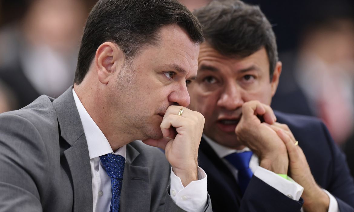 (Ex-ministro da Justiça e ex-secretário de Segurança Pública do Distrito Federal Anderson)