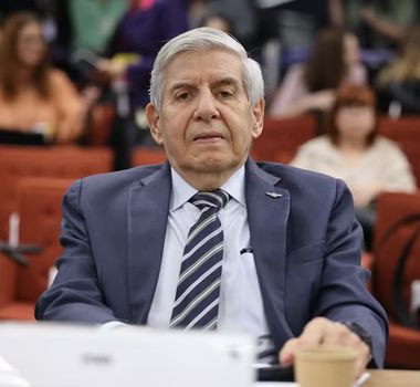 Imagem - General Heleno revela diagnóstico de Alzheimer durante exame antes de prisão