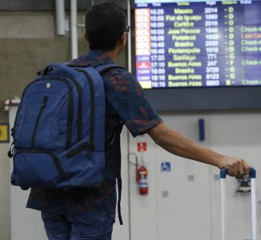 Imagem - STF suspende ações de indenizações por atraso e cancelamento de voos