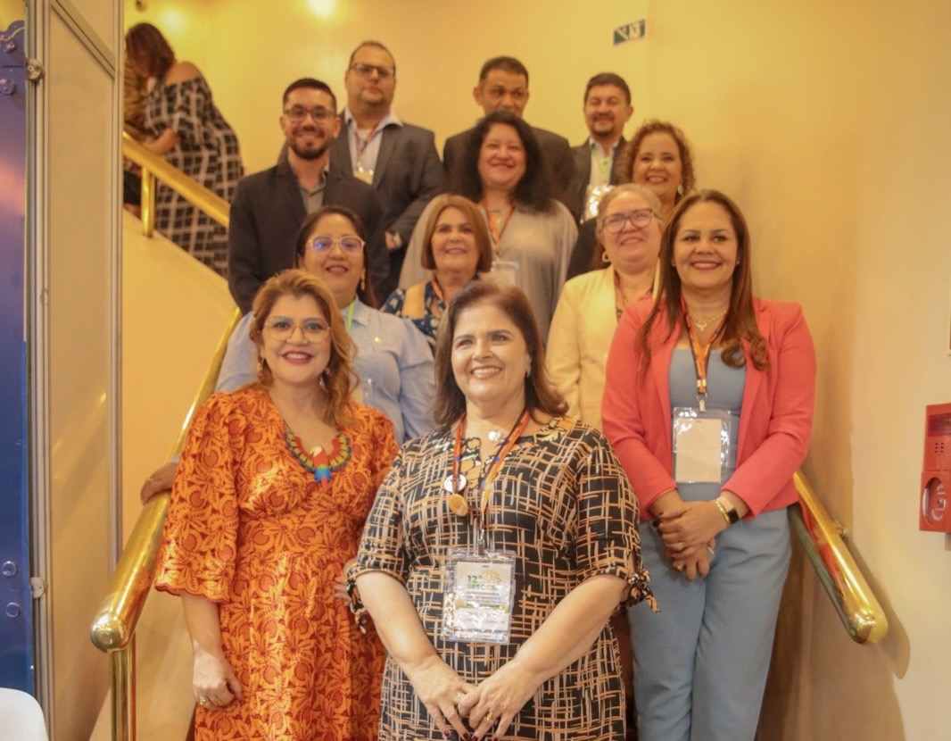 À frente da gestão atual (2022–2025), a presidente Nelma Lemos Informa que 64% da composição do Sindicato é formado por mulheres.
