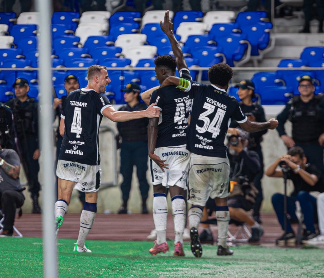 Leão terá reformulação no elenco para Série A - 