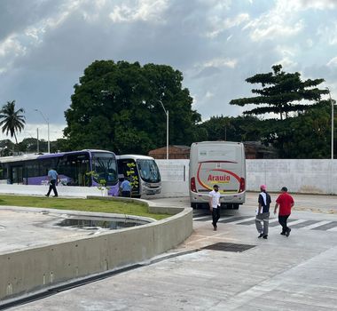 Imagem - Vídeo: motoristas protestam em terminal de Marituba por falta de pagamento